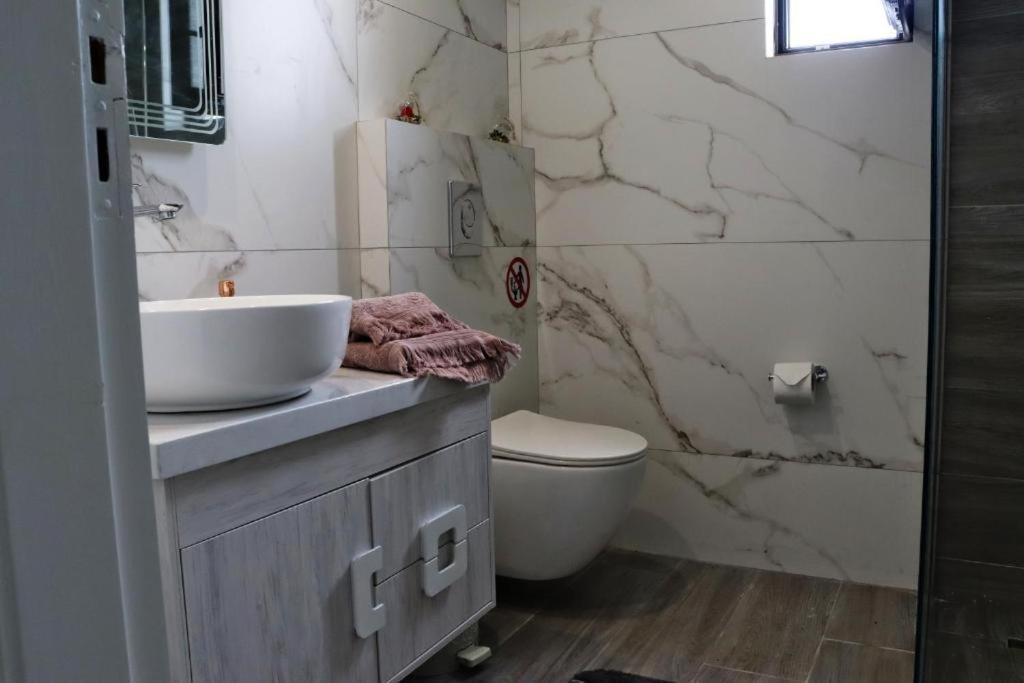 Appartamento Sea Breeze Haraki Esterno foto